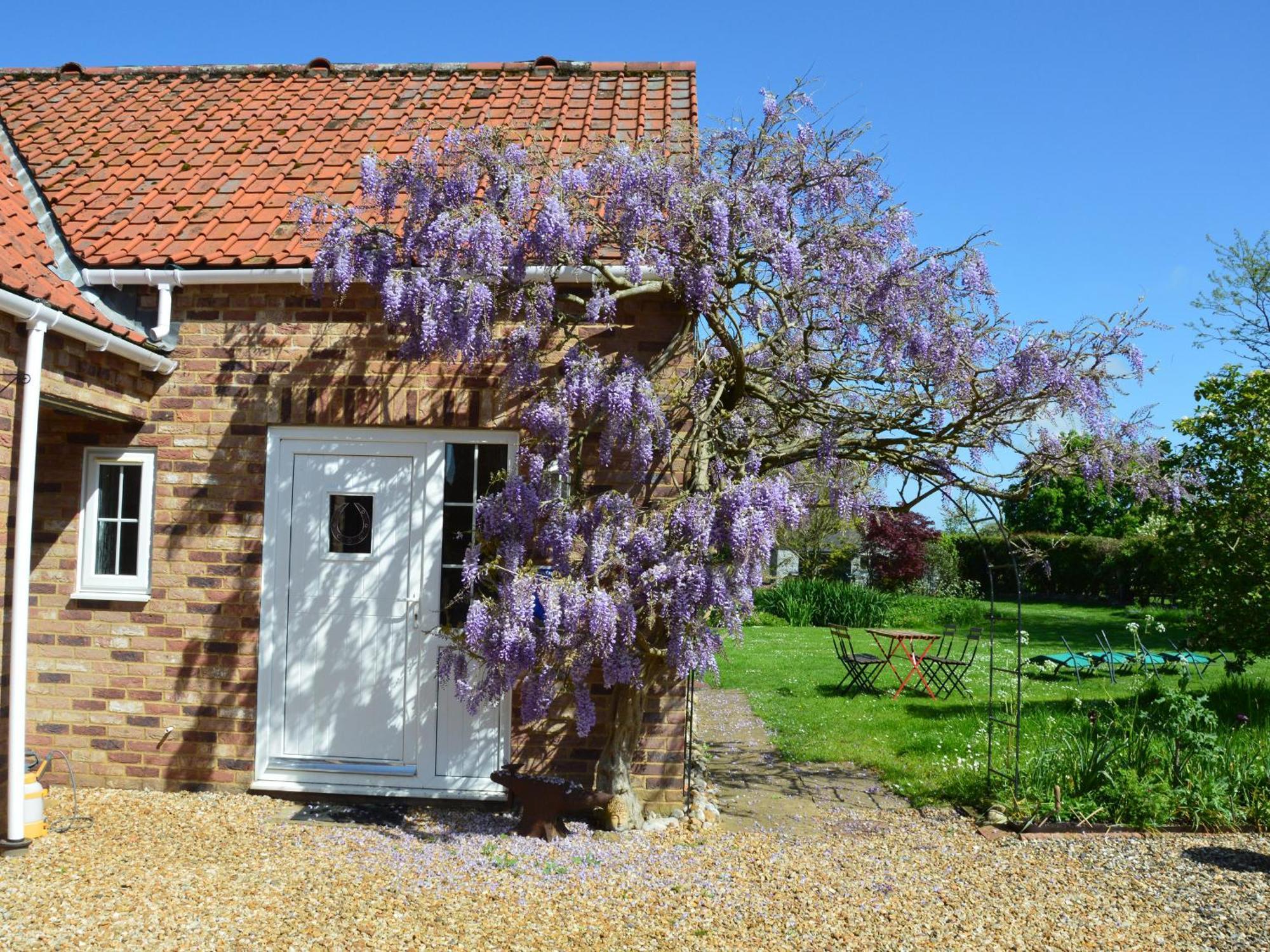 Wisteria Cottage Gayton  Εξωτερικό φωτογραφία