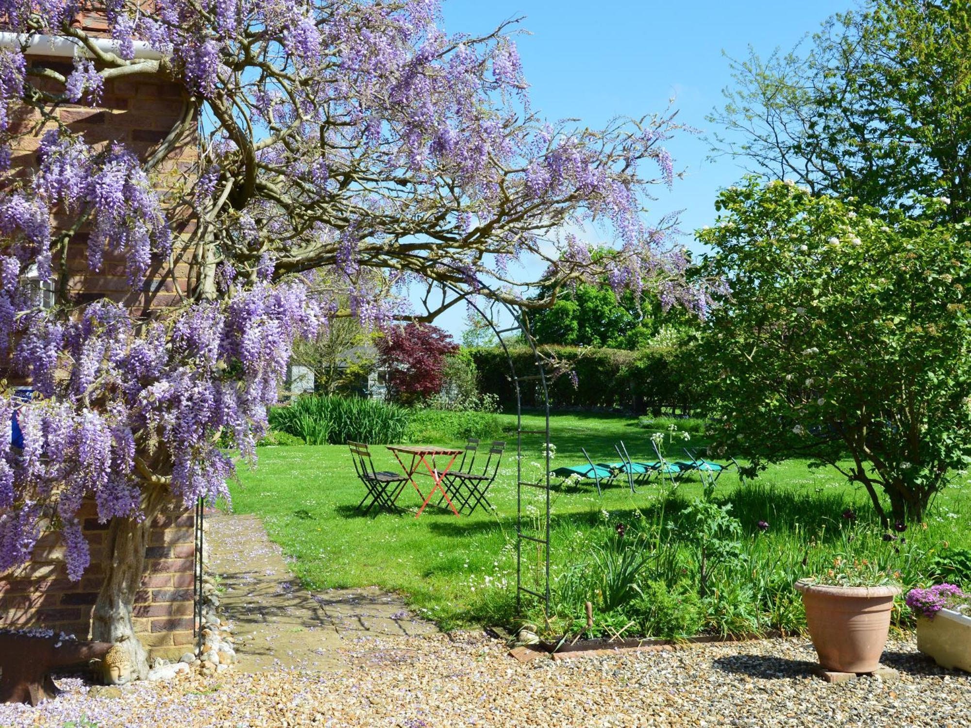 Wisteria Cottage Gayton  Εξωτερικό φωτογραφία